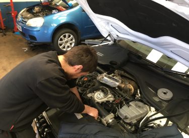 Atherstone Garge Ltd Car Sales Servicing Repairs MOT